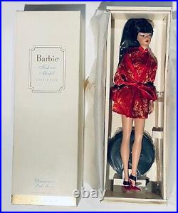 Barbie silkstone Chinoiserie Red Moon Gold Label 2004 NIB
