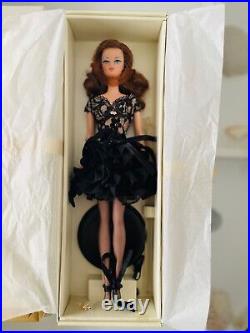 Beautiful 2004 Barbie A Trace Of Lace Gold Label Silkstone Fashion Doll Complete