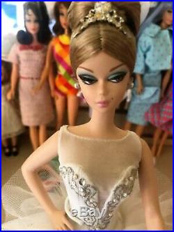 Beautiful Ballerina Silkstone Barbie NM Rare and VVHTFWOW SHE'S GORGEOUS