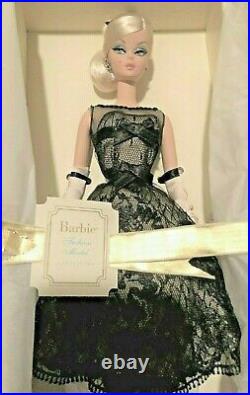 Beautiful Cocktail Dress Silkstone Barbie Dressed Doll Nrfb! WOW