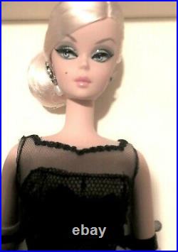 Beautiful Cocktail Dress Silkstone Barbie Dressed Doll Nrfb! WOW