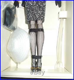 Black & White Tweed Suit Silkstone Posable- Barbie-new-nrfb-2017-in Stock Now