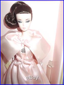 Blush Beauty Silkstone-barbie-bfc. Exc-2015-still Sealed In Original Shipper