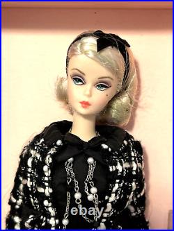 Boucle Beauty Silkstone Barbie CGT25 LE 9,700 2014 Gold Label Fashion Model NRFB