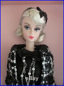 Boucle Beauty Silkstone Barbie NRFB -MINT 2014 Gold Label #CGT25 LE9700 withw