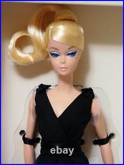 CLASSIC BLACK DRESS 2016 SILKSTONE Barbie POSEABLE Gold Label BFMC DKN07 NRFB