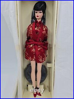 Chinoiserie Red Moon Barbie Silkstone Gold Label B3431 2004 Designer Robert Best