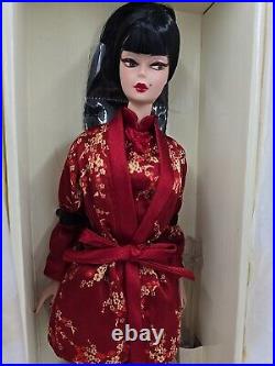 Chinoiserie Red Moon Barbie Silkstone Gold Label B3431 2004 Designer Robert Best