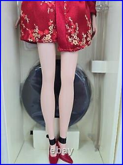 Chinoiserie Red Moon Barbie Silkstone Gold Label B3431 2004 Designer Robert Best