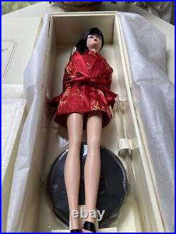 Chinoiserie Red Moon Silkstone Barbie Doll 2004 Gold Label Mattel B3431 Nrfb