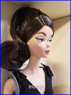 Classic Black Dress Brunette Silkstone Barbie Doll 2016 Gold Mattel Dwf53 Nrfb