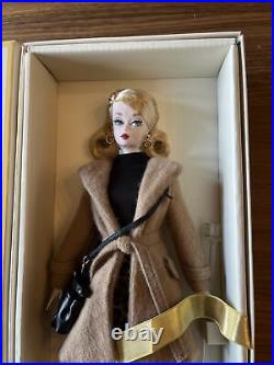 Classic Camel Coat Silkstone Barbie Doll NRFB DGW54 Gold Label