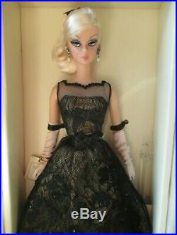 Cocktail Dress Silkstone Barbie Nrfb Gold Label Mattel X8253