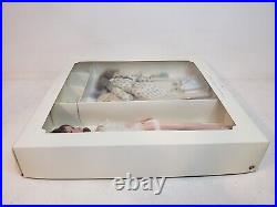 Continental Holiday Silkstone Barbie Doll Giftset 2001 Mattel 55497 Nrfb