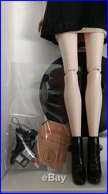 Day to Night Spy Barbie NRFB LE 50 2017 Portuguese Doll Convention Extra Doll
