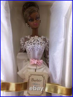 EVENING GOWN AA SILKSTONE BARBIE DOLL 2011 GOLD LABEL MATTEL (new Rare)