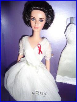 Elizabeth Taylor White Diamonds Silkstone Barbie Doll 2013
