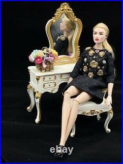 Fashion Royalty Integrity Toys Silkstone Barbie Doll Mirrored Vanity & Bench Set