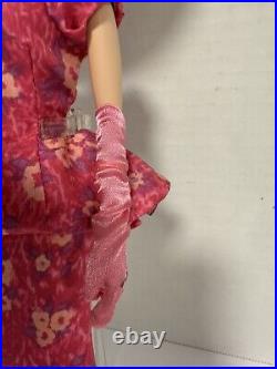 Fashionably Floral Silkstone Barbie Doll Gold Label With Extra Dress