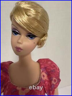 Fashionably Floral Silkstone Barbie Doll Gold Label With Extra Dress