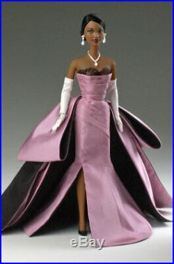 Film Noir Barbie AA Doll Platinum Label #J0979 Convention doll by Magia2000