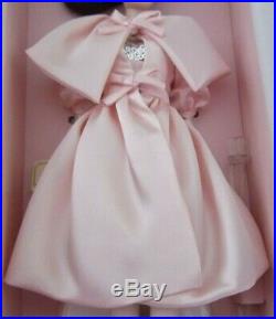 Finale 2015 BFMC Exclusive Silkstone Blush Beauty Cape Collared Coat Barbie Doll
