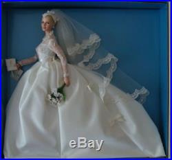 GRACE KELLY THE BRIDE 2011 SILKSTONE Barbie Gold Label Doll T7942 NRFB