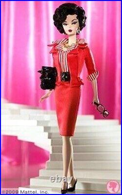 Gal On The Go Silkstone Barbie #N5021 Gold Label in Mattel Factory Shipper NRFB