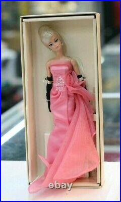 Glam Gown Barbie Silkstone Fashion Model 2016 Gold Label less 10,000