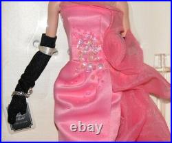 Glam Gown Barbie doll NRFB Fashion Model Silkstone Doll 2016 Ltd edition