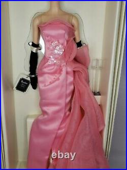 Glam Gown Silkstone Barbie Doll 2016 Gold Label Mattel Dgw58 Nrfb