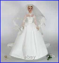 Grace Kelly Bride Doll Silkstone Barbie NO BOX Gold Label USED GORGEOUS