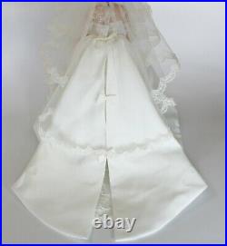 Grace Kelly Bride Doll Silkstone Barbie NO BOX Gold Label USED GORGEOUS