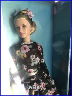 Grace Kelly The Romance Silkstone Barbie Doll 2011 Gold Label Mattel #t7944 Nrfb