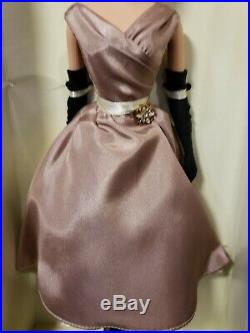 High Tea And Savories Silkstone Barbie Doll Giftset Gold Label Mattel J0957 Nib