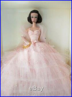 IN THE PINK Silkstone Barbie NRFB WITH SHIPPER #27683 Gold Label