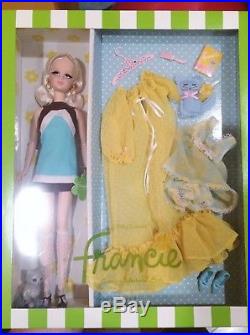 Kitty Corner Francie Gold label Silkstone BARBIE doll Gift Set W3469 NRFB LimEd
