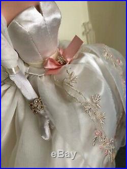 Lady Of The Manor Silkstone Barbie Doll, Gold Label Collection