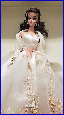 Lady of the Manor Silkstone Barbie Fashion Model Collection Mattel 2006