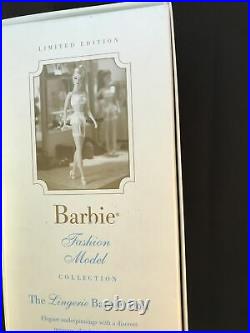 Lingerie Blonde Barbie #1 In The Collectionnrf Mint Boxerror On The Spelling