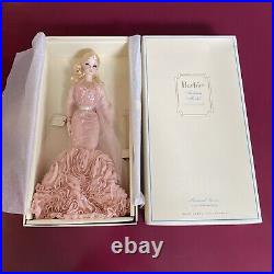 MERMAID GOWN SILKSTONE BARBIE NRFB GOLD LABEL Fashion Model Collection X8254