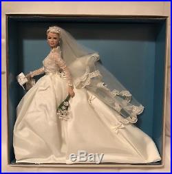 MIB 2011 Barbie Gold Label Silkstone Grace Kelly The Bride Doll NRFB