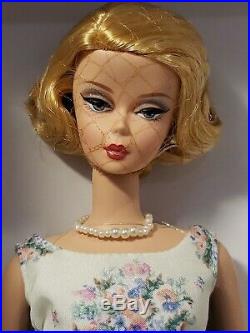 Mad Men Betty Draper Silkstone Barbie Doll 2010 Gold Label Mattel T2153 Nrfb