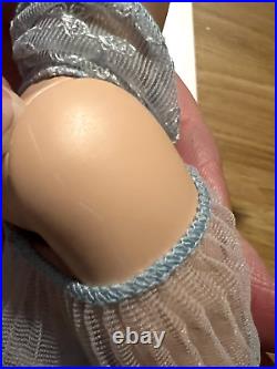 Market Day Silkstone Barbie Fashion Model 2007 Gold Label Wearing Blue Lingerie