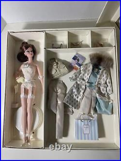 Mattel Barbie Silkstone 2001 Continental Holiday Giftset 55497 NRFB