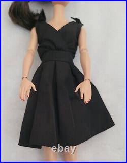 Mattel Classic Black Dress Silkstone Barbie Doll Brunette (DWF53)