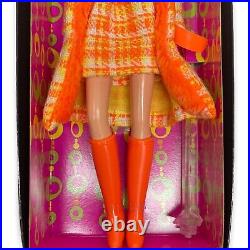 Mattel Made For Each Other Barbie Doll Gold Label 2006 BFMC J9587
