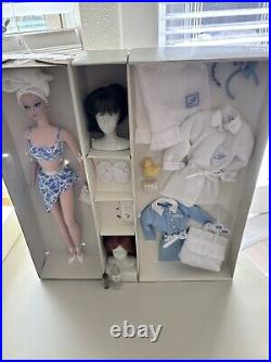 Mattel Silkstone 2003 Barbie Spa Getaway Giftset