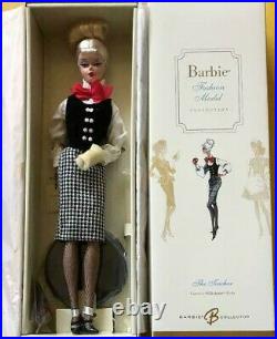 MattelSilkstone Barbie Fashion Model Collection 2006 Teacher Gold label unused