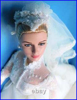 NEW 2011 GRACE KELLY THE BRIDE Silkstone Barbie Doll T7942 Mattel Gold Label